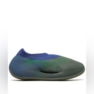 YEEZY LIMITED EDITION “FADED AZURE” SNEAKER - BLUE MEN SIZE 8 (NEW WITH TAGS)